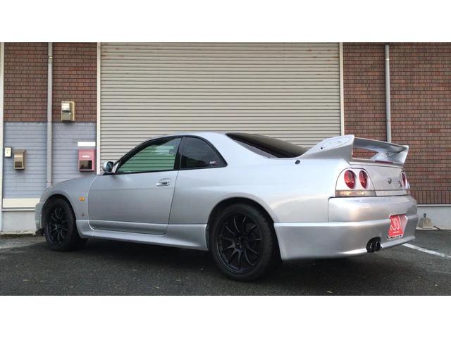 NISSAN SKYLINE GT-R