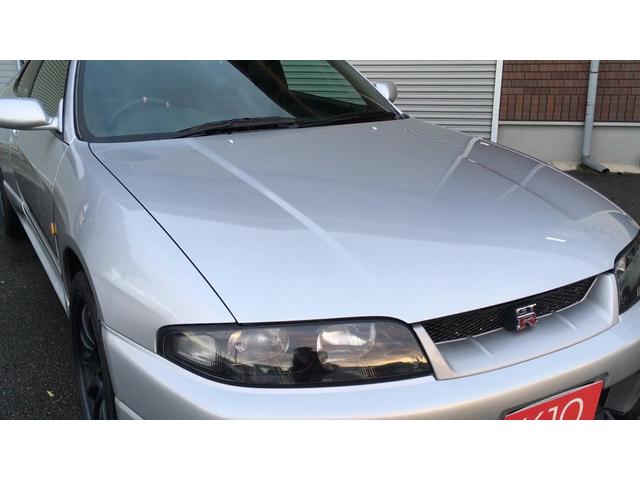 NISSAN SKYLINE GT-R
