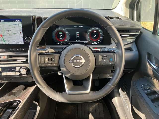 オーラ G レザーエディション ワンオーナ 追突防止 レーダークルーズ 車線逸脱警報装置 寒冷地仕様 禁煙車 LED 盗難防止 記録簿 バックモニター ETC インテリジェントキー メモリーナビゲーション AW キーレスエントリー(11枚目)