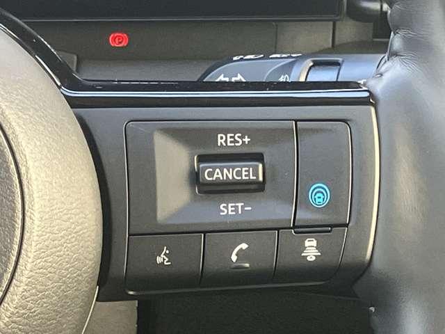 セレナ e-パワー ハイウェイスターV 自動(被害軽減)ブレーキ LDP 追従クルーズ LEDランプ 寒冷地仕様 バックモニター アルミホイール ドライブレコーダ ETC 記録簿 盗難防止システム スマートキー 1オナ オートエアコン(13枚目)