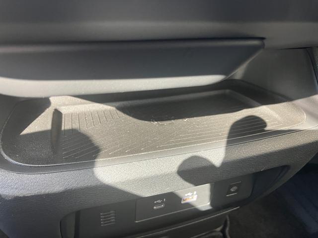 セレナ e-パワー ハイウェイスターV 自動(被害軽減)ブレーキ LDP 追従クルーズ LEDランプ 寒冷地仕様 バックモニター アルミホイール ドライブレコーダ ETC 記録簿 盗難防止システム スマートキー 1オナ オートエアコン(25枚目)