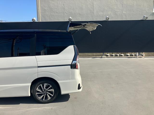 セレナ ｅ－パワー　ハイウェイスターＶ　３６０°カメラ　エマジェンシーブレーキ　１オナ　スマキー　バックカメラ　ＬＥＤ　レーンアシスト　点検記録簿付　ＥＴＣ　ドラレコ　Ａストップ　イモビ　サイドカーテンエアバック　フルオートエアコン　ＡＢＳ（38枚目）