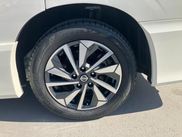 セレナ ｅ－パワー　ハイウェイスターＶ　３６０°カメラ　エマジェンシーブレーキ　１オナ　スマキー　バックカメラ　ＬＥＤ　レーンアシスト　点検記録簿付　ＥＴＣ　ドラレコ　Ａストップ　イモビ　サイドカーテンエアバック　フルオートエアコン　ＡＢＳ（48枚目）