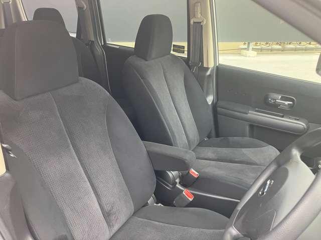 ラフェスタ ジョイＸ　バックモニター　キーレスエントリー　ワンセグ　両側スライド左側パワースライドドア　ＥＴＣ　オートエアコン　ＡＢＳ　パワーステアリング　メモリーナビ　パワーウィンドウ　エアバッグ　ダブルエアバック（6枚目）