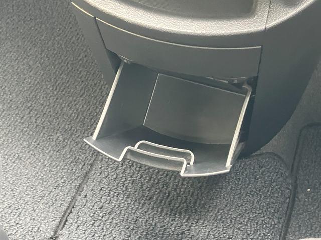 ラフェスタ ジョイＸ　バックモニター　キーレスエントリー　ワンセグ　両側スライド左側パワースライドドア　ＥＴＣ　オートエアコン　ＡＢＳ　パワーステアリング　メモリーナビ　パワーウィンドウ　エアバッグ　ダブルエアバック（22枚目）