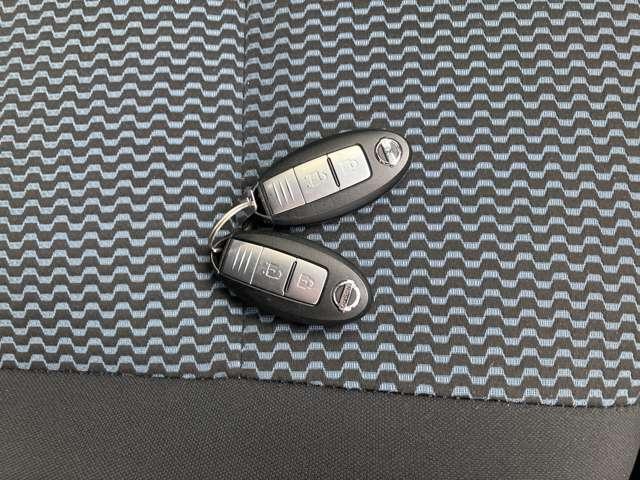 �C���e���W�F���g�L�[�@�L�[���|�P�b�g�Ȃǂɓ���Ă����΁A���N�G�X�g�X�C�b�`�����������ŁA�h�A�̃��b�N�E�A�����b�N���ł��G���W���̎n���E��~���L�[�����o�����ƂȂ��ł��܂��B