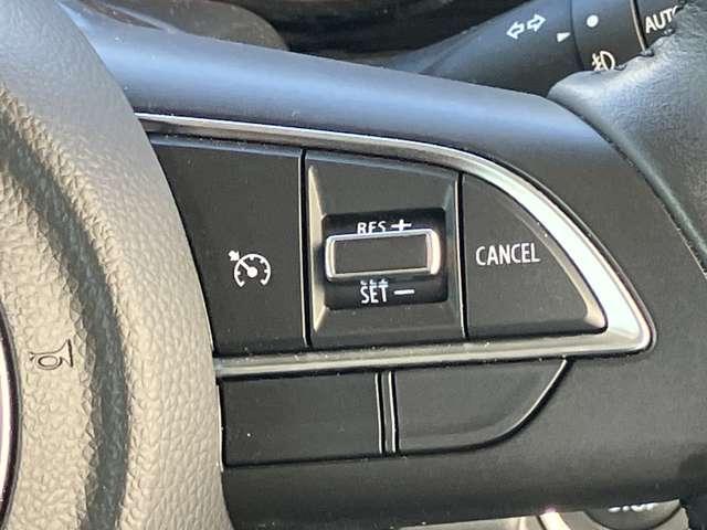 �n���h���̉E���ɂ̓N���[�Y�R���g���[���̃X�C�b�`����������Ă��܂��B