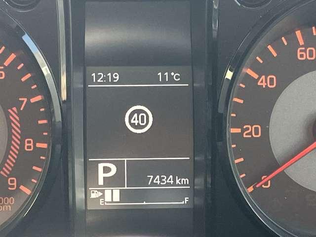 ���[�^�[���̃f�B�X�v���C�ɂ͉^�]���T�|�[�g���邳�܂��܂ȏ���\���B