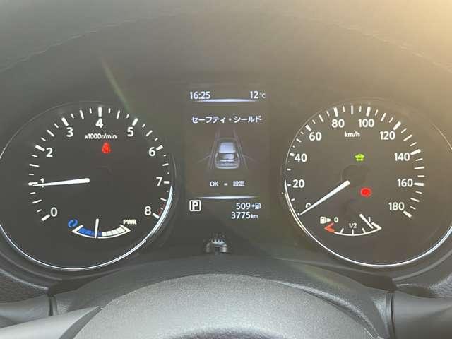 エクストレイル ２．０　２０Ｘｉ　ハイブリッド　４ＷＤ　ワンオーナー　メモリーナビ　ＥＴＣ２０　全周囲Ｍ　Ｐバックドア　地デジ　シートＨ　ハイビームアシスト　車線逸脱警報システム　パワステ　ＬＥＤ　アイストップ　追従クルーズ　ＡＢＳ　ドライブレコーダー（8枚目）