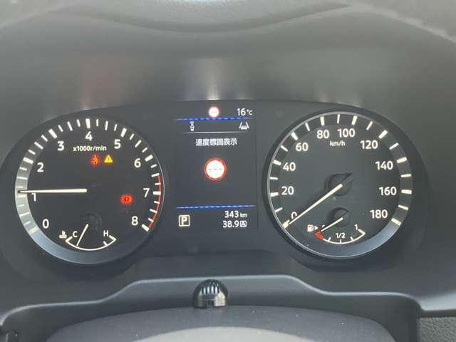 キャラバン 2.0 プレミアムGX ロングボディ マルチベッド テーブル 当社試乗車UP 折り畳みベッド テーブル (26枚目)