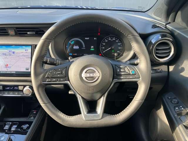 キックス １．２　Ｘ　（ｅ－ＰＯＷＥＲ）　当社試乗車ＵＰ　９インチナビ　ＡＢＳ　エアコン　パワーウィンドウ　衝突被害軽減ブレーキ　フルセグＴＶ　ＬＥＤヘッドランプ　レーダークルーズコントロール　スマートキー　アイドリングストップ　ワンオーナー（9枚目）