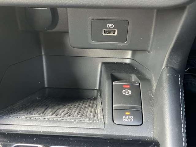 キックス １．２　Ｘ　（ｅ－ＰＯＷＥＲ）　当社試乗車ＵＰ　９インチナビ　ＡＢＳ　エアコン　パワーウィンドウ　衝突被害軽減ブレーキ　フルセグＴＶ　ＬＥＤヘッドランプ　レーダークルーズコントロール　スマートキー　アイドリングストップ　ワンオーナー（22枚目）