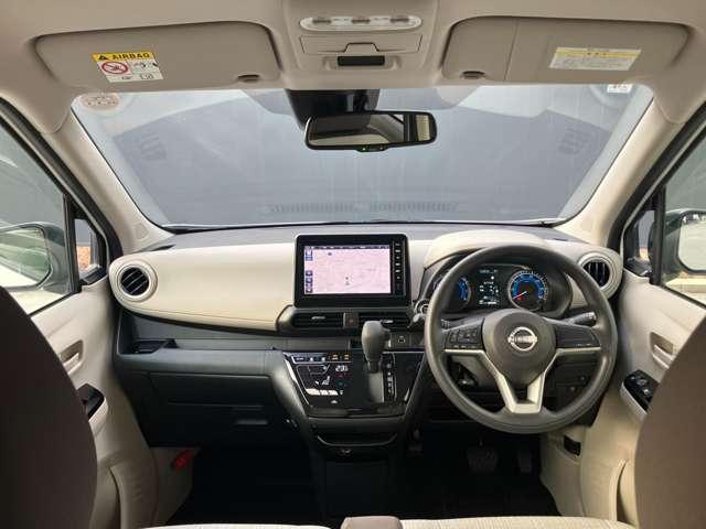 デイズ Ｘ　当社社用車ＵＰ　９インチナビ　アイドリングストップ付き　地デジフルセグ　エマ－ジェンシ－ブレ－キ　インテリキ－　運転席エアバッグ　全周囲モニタ　サイドエアバック　車線逸脱警報　イモビライザー　記録簿（4枚目）