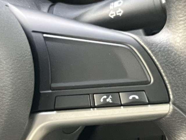 デイズ Ｘ　当社社用車ＵＰ　９インチナビ　アイドリングストップ付き　地デジフルセグ　エマ－ジェンシ－ブレ－キ　インテリキ－　運転席エアバッグ　全周囲モニタ　サイドエアバック　車線逸脱警報　イモビライザー　記録簿（12枚目）