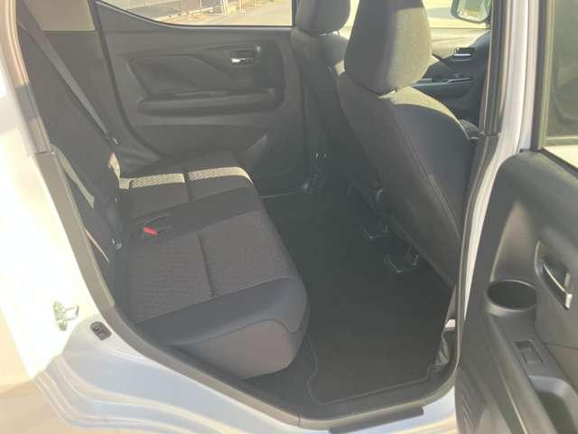 デイズ ハイウェイスター　Ｘ　当社社用車ＵＰ　９インチナビ　リアカメラ　衝突軽減ブレーキ　スマートキ　ＬＤＷ　地デジ　ＡＡＣ　ハイビームアシスト　アイドリングＳ　ワンオーナー車　セキュリティ　ＬＥＤヘッドライト　ナビＴＶ　記録簿（8枚目）