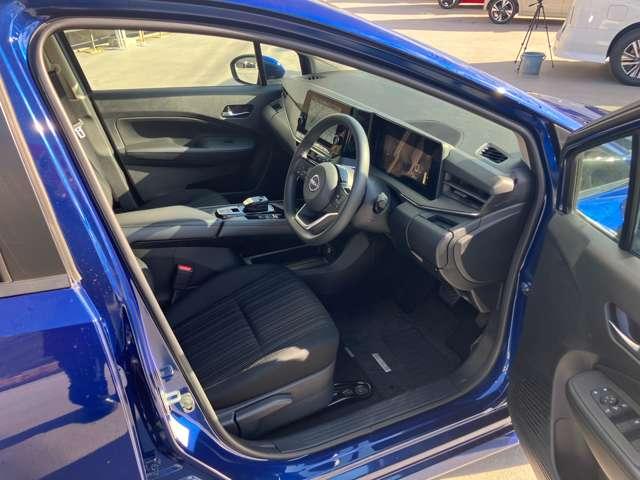ノート 　当社試乗車ＵＰ　ニッサンコネクトナビ　インテリジェントクルーズ　助手席エアバック　ＰＳ　ＰＷ　盗難防止　地デジ　キーフリーシステム　【ＬＥＤヘッドライト】　ＡＡＣ　記録簿付き　ワンオ－ナ－車　ＥＴＣ（5枚目）
