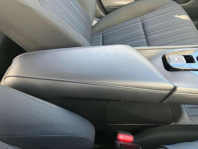 ノート 　当社試乗車ＵＰ　ニッサンコネクトナビ　インテリジェントクルーズ　助手席エアバック　ＰＳ　ＰＷ　盗難防止　地デジ　キーフリーシステム　【ＬＥＤヘッドライト】　ＡＡＣ　記録簿付き　ワンオ－ナ－車　ＥＴＣ（30枚目）