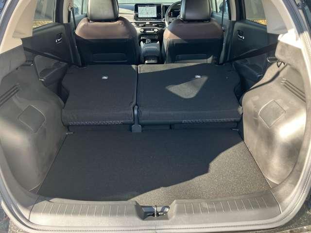 �V�[�g�����ׂē|���Ƃ���ȂɍL�X�B��������ו���ς߂܂��B���ꂾ���̃X�y�[�X�ł���΂��Ȃ�̉ו����ڂ����܂��I