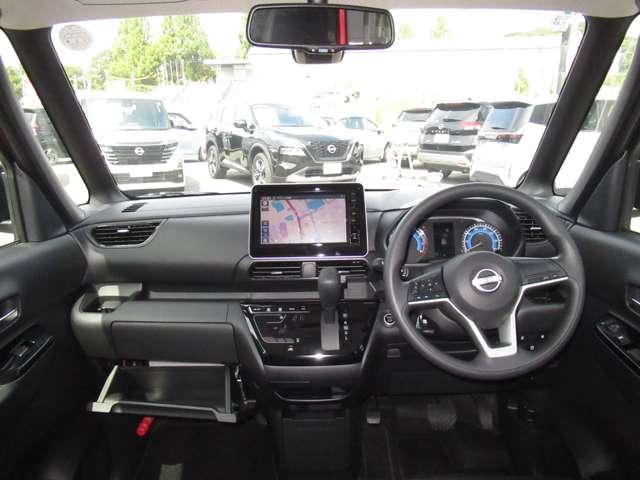 ルークス ６６０　ハイウェイスターＸ　試乗車・代車・メモリーナビ・アラウンドビ　インテリキ－　展示試乗車ＵＰ　衝突軽減Ｂ　ハイビームＡ　ＬＥＤライト　禁煙　フルセグ　１オーナ　車線逸脱警報装置　イモビライザー　パワーウィンドウ　パワステ（4枚目）