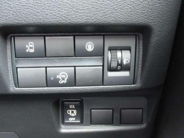 ルークス ６６０　ハイウェイスターＸ　試乗車・代車・メモリーナビ・アラウンドビ　インテリキ－　展示試乗車ＵＰ　衝突軽減Ｂ　ハイビームＡ　ＬＥＤライト　禁煙　フルセグ　１オーナ　車線逸脱警報装置　イモビライザー　パワーウィンドウ　パワステ（24枚目）