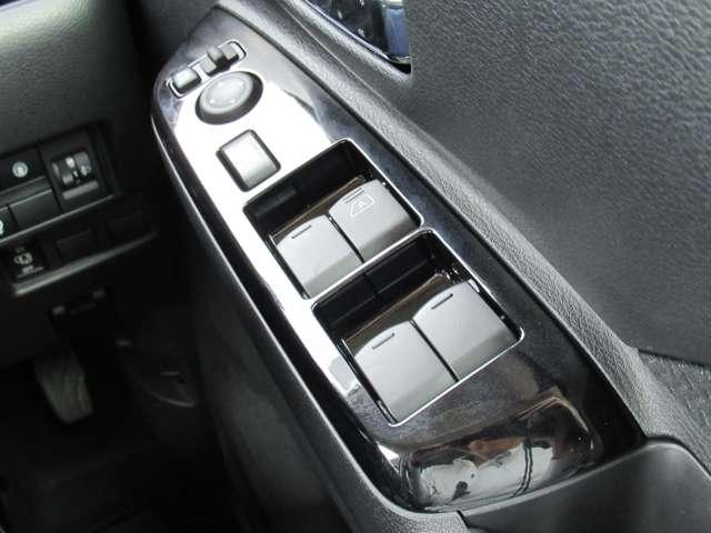 ルークス ６６０　ハイウェイスターＸ　試乗車・代車・メモリーナビ・アラウンドビ　インテリキ－　展示試乗車ＵＰ　衝突軽減Ｂ　ハイビームＡ　ＬＥＤライト　禁煙　フルセグ　１オーナ　車線逸脱警報装置　イモビライザー　パワーウィンドウ　パワステ（26枚目）