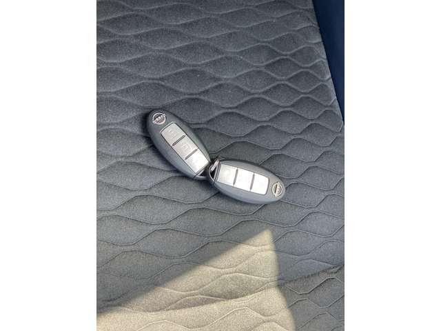 リーフ オーテック　ＭＯＰナビ　バックモニター　プロパイロット　衝突軽減ブレーキ　オートハイビーム　ＬＥＤライト　スマートキー　シートヒーター　バックモニター　フルオートエアコン　メモリーナビ　ＥＴＣ　アルミホイール（25枚目）