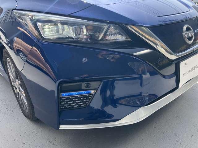 リーフ オーテック　ＭＯＰナビ　バックモニター　プロパイロット　衝突軽減ブレーキ　オートハイビーム　ＬＥＤライト　スマートキー　シートヒーター　バックモニター　フルオートエアコン　メモリーナビ　ＥＴＣ　アルミホイール（27枚目）