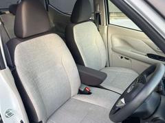 �٥�������ȤǤ��ΤǤ�ä���¤줿�ꡢɪ�ݤʤɤ��Ĥ��Ƥ���Τǥ��󥰥ɥ饤�֤Ǥ��Ŭ�˲ᤴ���ޤ��衣 7