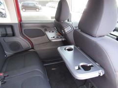 ��ž�ʤȽ����ʤΥ����ȥХå��˼�Ǽ���Υȥ쥤�դ��ɥ�󥯥ۥ�������������Ƥ��ޤ����ɥ饤�֤λ��ʤ������Ǥ��� 7