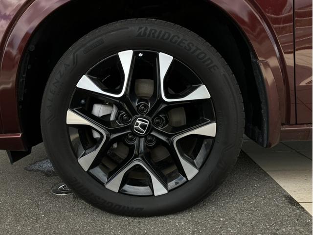 ＺＲ－Ｖ ｅ：ＨＥＶＺ　当社デモカー・ホンダコネクトナビ・マルチビューカメラ・ドラレコ・レザーシート・シートヒーター・パワーシート・ＢＯＳＥサウンド・パワーテールゲート・ワイヤレス充電・ブラインドスポットインフォメーション（27枚目）