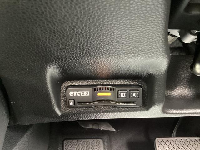 ヴェゼル ｅ：ＨＥＶＺ　当社デモカー・ＨＯＮＤＡＣＯＮＮＥＣＴディスプレー＋ＥＴＣ２．０＋ワイヤレス充電器・運転席助手席シートヒーター・後退出庫サポート・ハンズフリーアクセスパワーテールゲート・マルチビューカメラ　スマキ（30枚目）