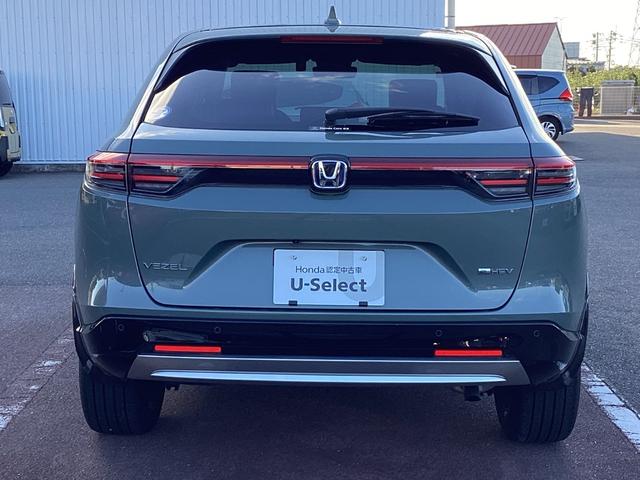 ヴェゼル ｅ：ＨＥＶＺ　当社デモカー・ナビ・マルチビューカメラ・ワイヤレス充電・前後ドラレコ・パワーテールゲート・プレミアムオーディオ・ブラインドスポットインフォメーション・ＥＴＣ２．０・ＬＥＤヘッドライト・衝突軽減ブレーキ（35枚目）