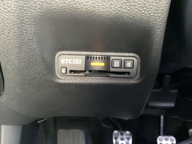 シビック ハッチバック 6MT・ナビ・リアカメラ・ダウンサス・社外マフラー・無限テールレンズ・LEDヘッドライト・ドラレコ・ETC・衝突軽減ブレーキ・オートエアコン 追突軽減ブレーキ 1オーナー Bモニター 整備記録簿(13枚目)