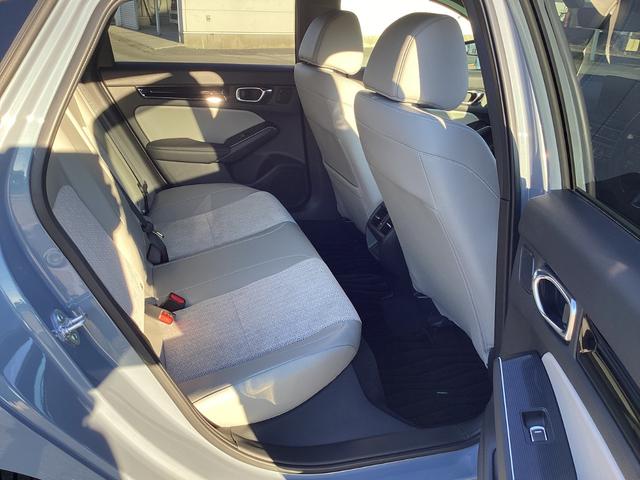 シビック e:HEVEX 当社デモカー・9インチコネクトナビ・パノラミックサンルーフ・前後ドラレコ・ワイヤレス充電/BOSEプレミアムサウンド・パワーシート・LEDヘッドライト・衝突軽減ブレーキ・クルーズコントロール Bカメラ(21枚目)