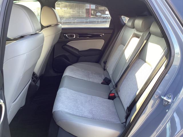 シビック e:HEVEX 当社デモカー・9インチコネクトナビ・パノラミックサンルーフ・前後ドラレコ・ワイヤレス充電/BOSEプレミアムサウンド・パワーシート・LEDヘッドライト・衝突軽減ブレーキ・クルーズコントロール Bカメラ(23枚目)