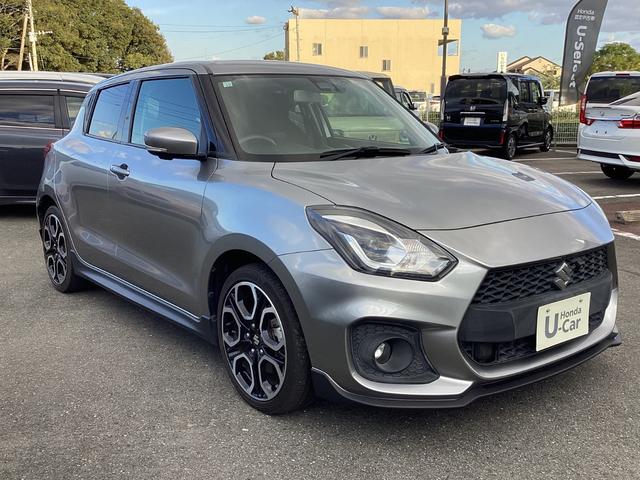 スイフトスポーツ ベースグレード　ワンオーナー・全方位モニター・ナビ・ＥＴＣ・オートエアコン・セーフティーパッケージ・オートエアコン・スマートキー・ドラレコ　被害軽減ブレーキ　全方位カメラ付き　ＤＶＤ視聴可　１オナ　横滑り防止システム（3枚目）