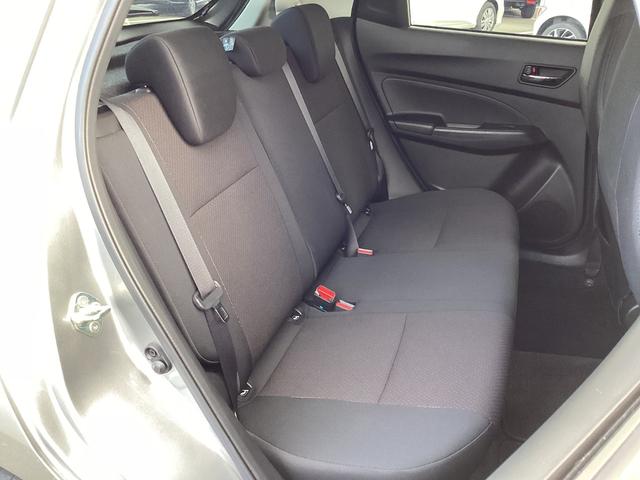 スイフトスポーツ ベースグレード　ワンオーナー・全方位モニター・ナビ・ＥＴＣ・オートエアコン・セーフティーパッケージ・オートエアコン・スマートキー・ドラレコ　被害軽減ブレーキ　全方位カメラ付き　ＤＶＤ視聴可　１オナ　横滑り防止システム（20枚目）