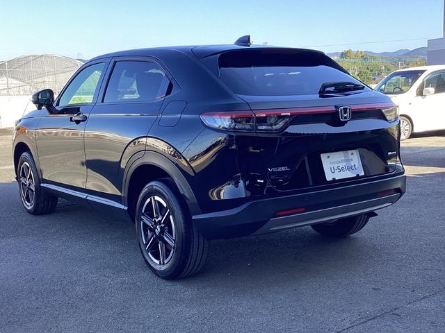 ヴェゼル ｅ：ＨＥＶＸ　ワンオーナー・ディスプレイオーディオ・リアカメラ・ＥＴＣ・ＬＥＤヘッドライト・衝突軽減ブレーキ・クルーズコントロール・スマートキー・電子パーキング・ブレーキホールド　ＡＡＣ　スマ－トキ－　誤発進抑制（24枚目）