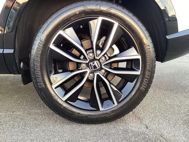 ヴェゼル ｅ：ＨＥＶＺ　ワンオーナー・ナビ・マルチビューカメラ・ワイヤレス充電・ＥＴＣ・パワーバックドア・ＬＥＤヘッドライト・衝突軽減ブレーキ・クルーズコントロール・スマートキー・シートヒーター　パノラミックビューモニター（28枚目）