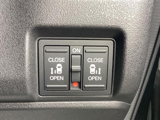 N-BOXカスタム ベースグレード 当社レンタUP車・ナビ・リアカメラ・ETC・ドラレコ・LEDヘッドライト・衝突軽減ブレーキ・電子パーキング・オートエアコン・シートヒーター・スマートキー・ W電動ドア USB接続 CMBS Dレコ(16枚目)