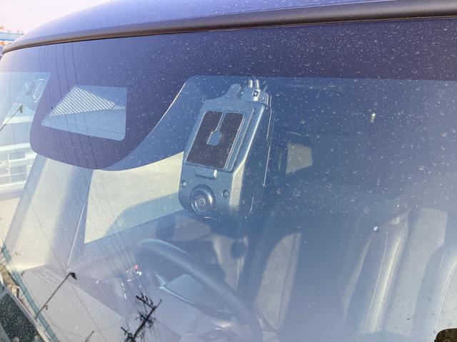 N-BOXカスタム ターボ 当社レンタUP車・ナビ・リヤカメラ・ETC・ドラレコ・両側パワースライドドア・LEDヘッドライト・衝突軽減ブレーキ・クルーズコントロール・スマートキー・オートエアコン・シートヒーター・取説・記録簿(9枚目)