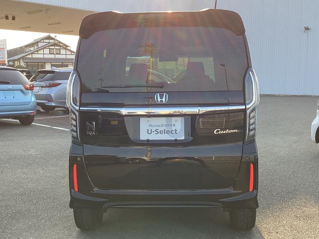 N-BOXカスタム G・Lターボホンダセンシング ナビゲーション ドライブレコーダー前後 ETC 両側パワースライドドア 運転席助手席シートヒーター オートリトラミラー フルオートエアコン クリアランスソナー 地デジ サイドカーテンエアバック VSA(3枚目)