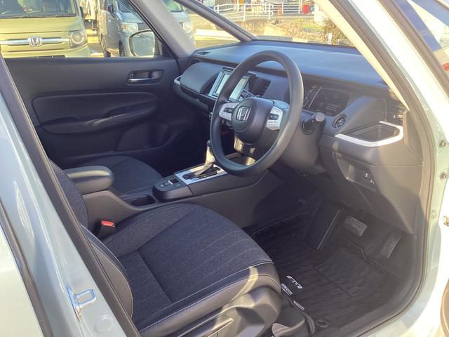 ��Ƃ�̂���T�C�Y�ŉ��K�ȍ���S�n�̃t�����g�V�[�g�ł��B��������ƃz�[���h�����������A�������ł����ɂ����Ȃ��Ă��܂��I