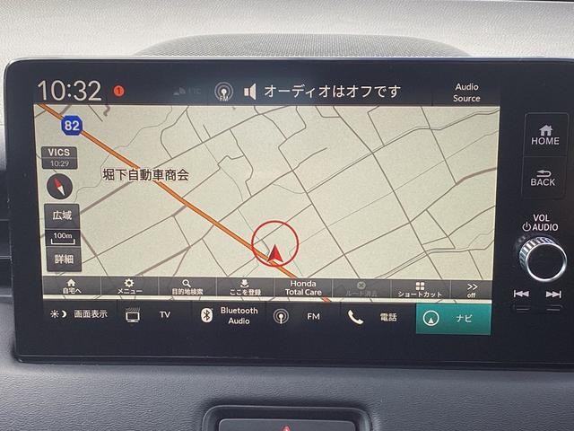 ヴェゼル e:HEVZ HONDACONNECTナビゲーション ドライブレコーダー前後 ETC マルチビューカメラ 後退出庫サポート 運転席助手席シートヒーター ワイヤレス充電器 18インチアルミホイール スマキ Dレコ(11枚目)