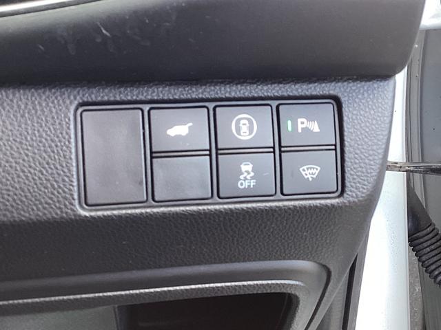 ヴェゼル e:HEVZ HONDACONNECTナビゲーション ドライブレコーダー前後 ETC マルチビューカメラ 後退出庫サポート 運転席助手席シートヒーター ワイヤレス充電器 18インチアルミホイール スマキ Dレコ(39枚目)