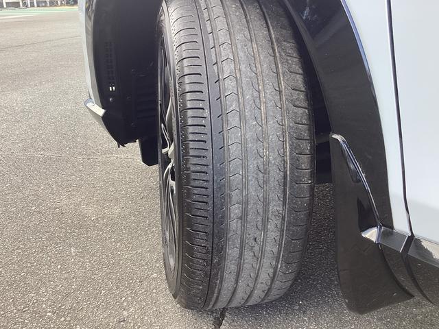 ヴェゼル e:HEVZ HONDACONNECTナビゲーション ドライブレコーダー前後 ETC マルチビューカメラ 後退出庫サポート 運転席助手席シートヒーター ワイヤレス充電器 18インチアルミホイール スマキ Dレコ(42枚目)