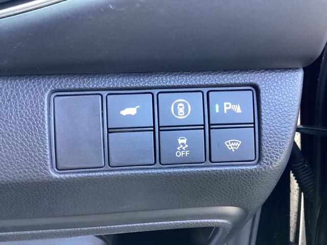 ヴェゼル ｅ：ＨＥＶＺ　ワンオーナー・ナビ・前後ドラレコ・リヤカメラ・ＥＴＣ２．０・ＬＥＤヘッドライト・衝突軽減ブレーキ・クルーズコントロール・スマートキー・オートエアコン・シートヒーター　地上デジタル　ＵＳＢ入力　シートＨ（20枚目）