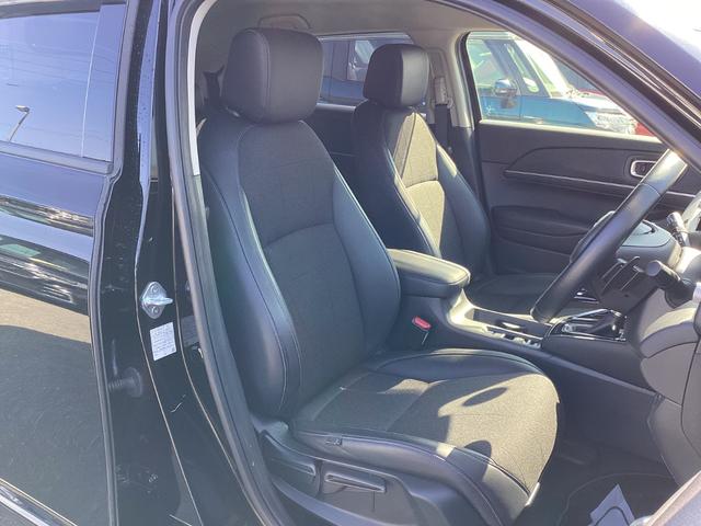 ヴェゼル ｅ：ＨＥＶＺ　ワンオーナー・ナビ・前後ドラレコ・リヤカメラ・ＥＴＣ２．０・ＬＥＤヘッドライト・衝突軽減ブレーキ・クルーズコントロール・スマートキー・オートエアコン・シートヒーター　地上デジタル　ＵＳＢ入力　シートＨ（23枚目）