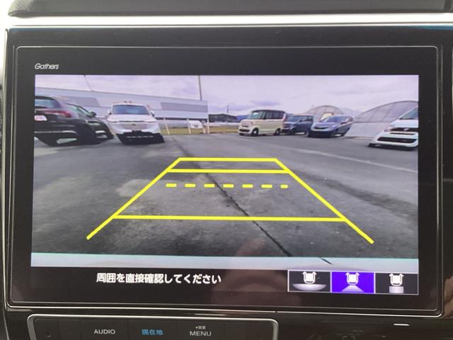 ステップワゴンスパーダ スパーダホンダセンシング　ナビゲーション　地デジ　リア席モニター　ＥＴＣ　両側パワースライドドア　２列目ベンチシート　フロントフルオートエアコン　リアマニュアルエアコン　１６インチアルミホイール　アクティブクルーズ　ＵＳＢ入力（14枚目）