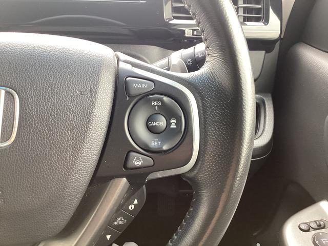 ステップワゴンスパーダ スパーダホンダセンシング　ナビゲーション　地デジ　リア席モニター　ＥＴＣ　両側パワースライドドア　２列目ベンチシート　フロントフルオートエアコン　リアマニュアルエアコン　１６インチアルミホイール　アクティブクルーズ　ＵＳＢ入力（27枚目）